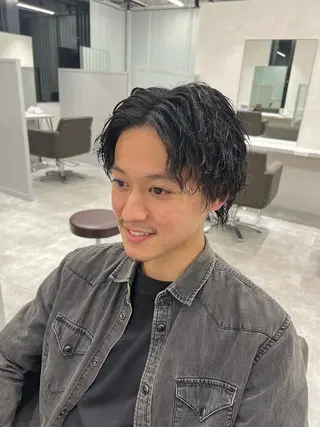 ショート カラー パーマ メンズ 関西センターパート メンズモデル募集のヘアスタイル