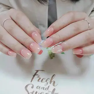 ネイル 横浜市中区曙町 E·U·Bネイルのネイルデザイン