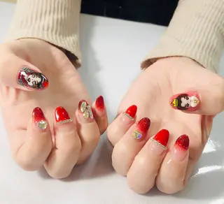 ネイル Moons nail 💅✨のネイルデザイン