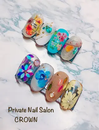 ネイル CROWN プライベートサロンのネイルデザイン