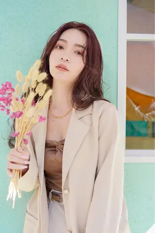 ロング beauty: beast 横川店のヘアスタイル