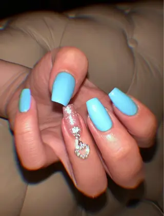ネイル AYA NAILZ ayaka🍒のネイルデザイン