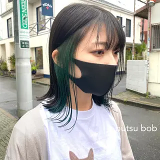 ミディアム カラー センターパート/ 暖色カラーayuのヘアスタイル