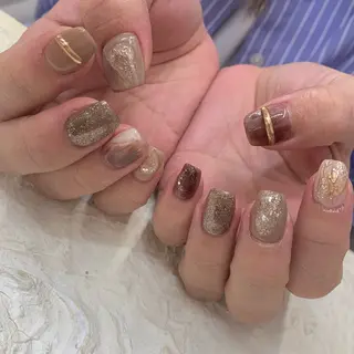 ネイル マキノ ユイのネイルデザイン