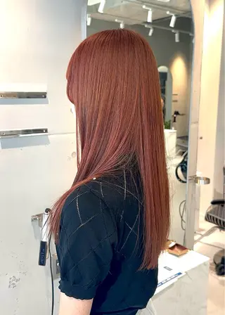 セミロング カラー 大石 陽菜のヘアスタイル