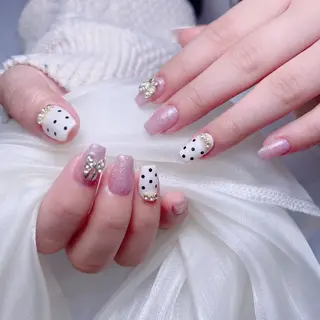 ネイル 🎀も ものネイルデザイン