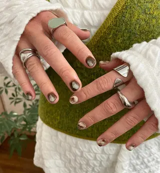 ネイル kiii.__ ✴︎*のネイルデザイン