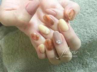 ネイル フルリール 【プライベートサロンのネイルデザイン