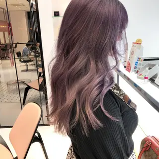 ロング カラー 相川 愛実のヘアスタイル