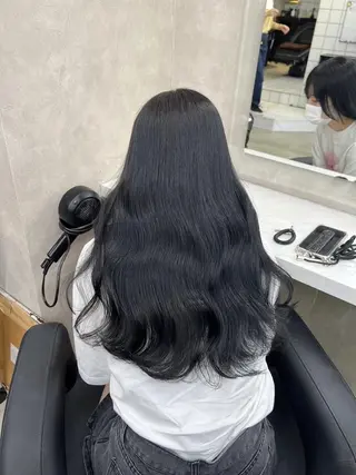 カラー 韓国風暗髪🐈‍⬛ KOUMI🪽のヘアスタイル