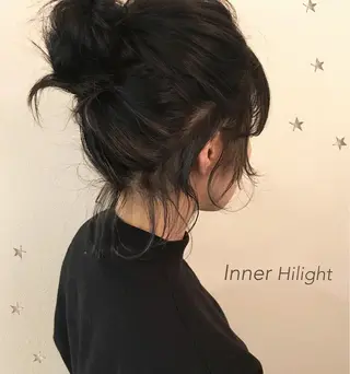 ミディアム カラー 市川 千夏のヘアスタイル