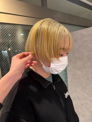 ミディアム 🍓mito/ ブリーチ/カラー🍓のヘアスタイル