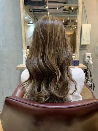 ロング カラー 安達 俊亮のヘアスタイル