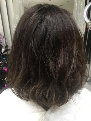 ミディアム 似合う髪型が 分からない方へのヘアスタイル