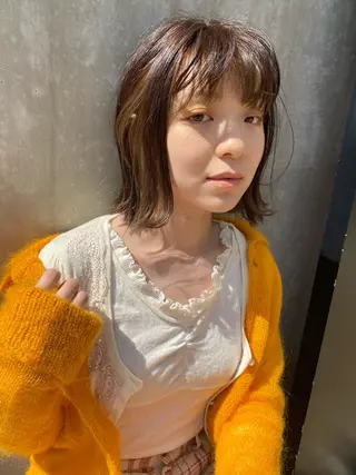 カラー 大山 茶子のヘアスタイル