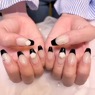 ネイル nail salon e'mu💐のネイルデザイン