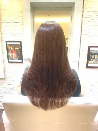 ロング カラー 中山 奈津希のヘアスタイル