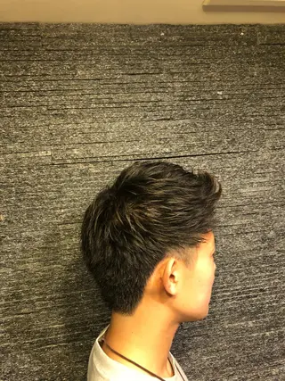 ショート メンズ 牧 颯斗のヘアスタイル