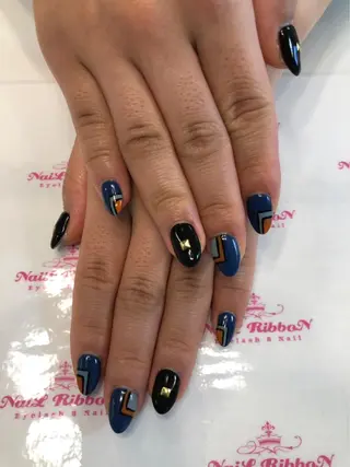 ネイル ネイルリボン 受付スタッフのネイルデザイン