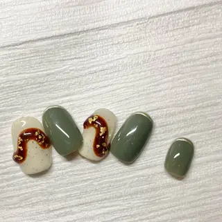 ネイル 山田 貴子のネイルデザイン