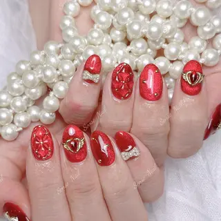 ネイル Yukiko 🌙のネイルデザイン