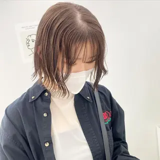 ショート カラー 工藤 璃乃 /ぱつっとボブのヘアスタイル