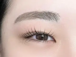 マツエク・マツパ まつ毛/眉毛サロン Miri山下のマツエク・マツパデザイン