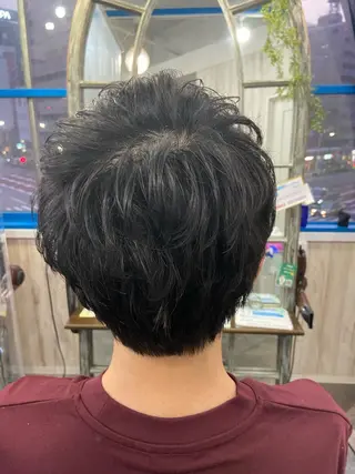 ショート パーマ メンズ カットパーマ✂️ 小坂田玲亜のヘアスタイル