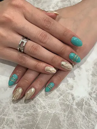 ネイル 脇坂 千晶のネイルデザイン