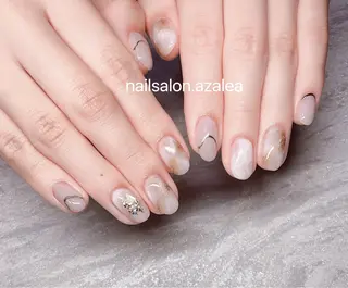 ネイル R inのネイルデザイン