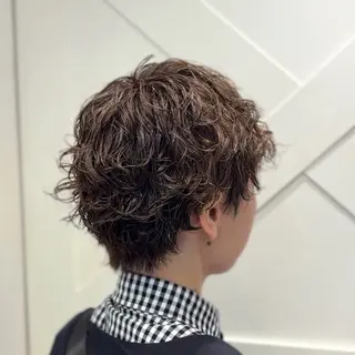 ショート パーマ 横浜パーマ🌐メンズ 暖色カラーもえかのヘアスタイル