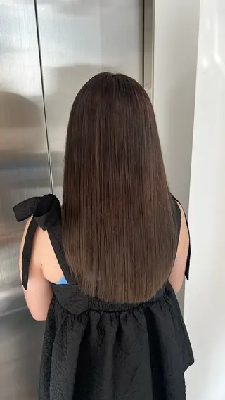 ロング カラー 赤みゼロ/透明感 カラー🌿KANTAのヘアスタイル