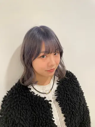 ミディアム カラー TAYA 玲央のヘアスタイル