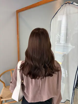 セミロング カラー 坂 美来乃のヘアスタイル