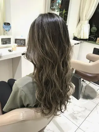ロング カラー ＡＳＨ大宮/ブリーチ 髪質改善/カラーのヘアスタイル