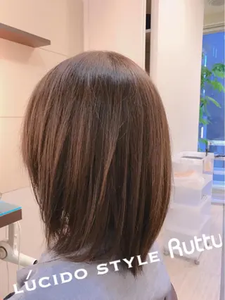 セミロング カラー アザマ　ヤスカツ _rosso 川口のヘアスタイル