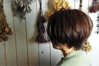 ショート カラー LILIS hair designのヘアスタイル
