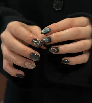 ネイル Mika ヌーヴェルのネイルデザイン