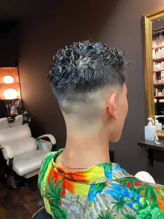 パーマ メンズ メンズサロン AXLのヘアスタイル