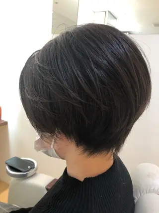 ショート 山岡 徹也のヘアスタイル