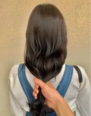 セミロング 髪質改善&艶カラー sotaのヘアスタイル