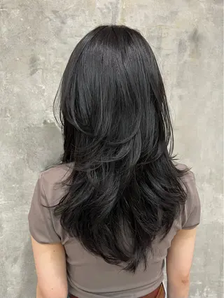 ロング 🌞レイヤー×カラー 前川那津美🌞のヘアスタイル