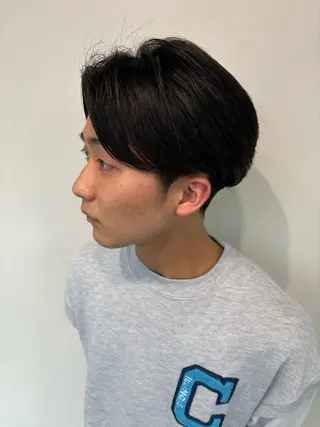 ミディアム パーマ メンズ 穐田 航のヘアスタイル