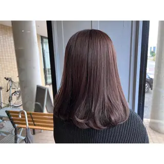ロング カラー ツキダテ ユイのヘアスタイル