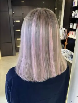 ミディアム Caracore なんば店のヘアスタイル