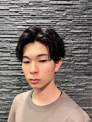 ショート パーマ メンズ 野川 純麗のヘアスタイル