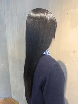 ロング 艶髪カラー🫧 髪質改善🪽あいとのヘアスタイル