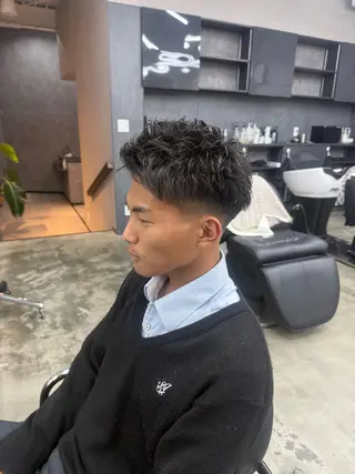 ショート 野上 晃生のヘアスタイル