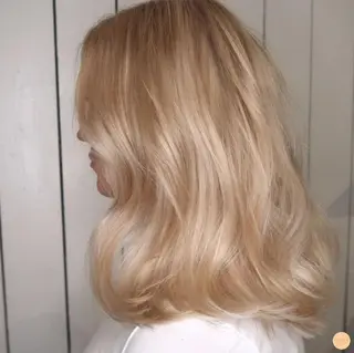 ミディアム カラー ヘアアレンジ ニュアンスヘア🌔 nanakoのヘアスタイル