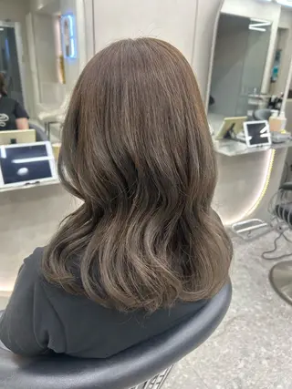 カラー あ い か 🎀 レイヤーカットのヘアスタイル